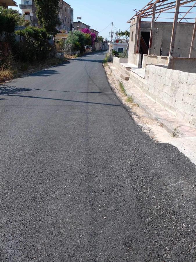 Flora'S Place Sarande Luaran gambar